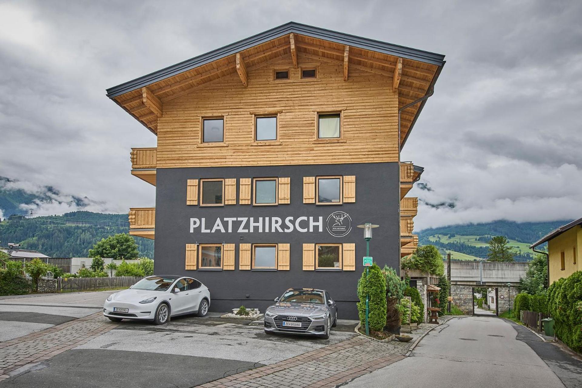 Platzhirsch Rooms - B&B - Self Check-In 피센도르프 외부 사진